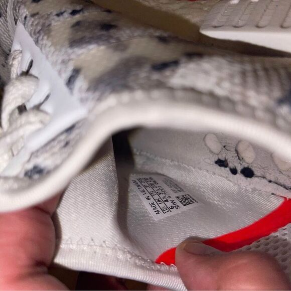 Adidas Ultra Boost NMD Japan La Marque Aux 3 Men's US Size 6 White Camo Dots - Picture 5 of 5